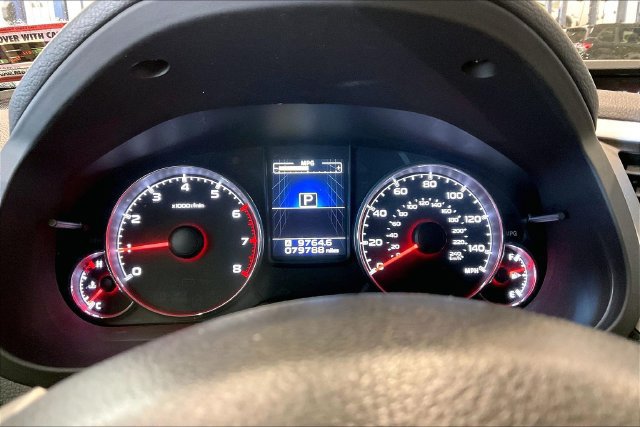Used 2014 Subaru Outback 2.5i Limited w/ Moonroof Package AWD/4WD image 20