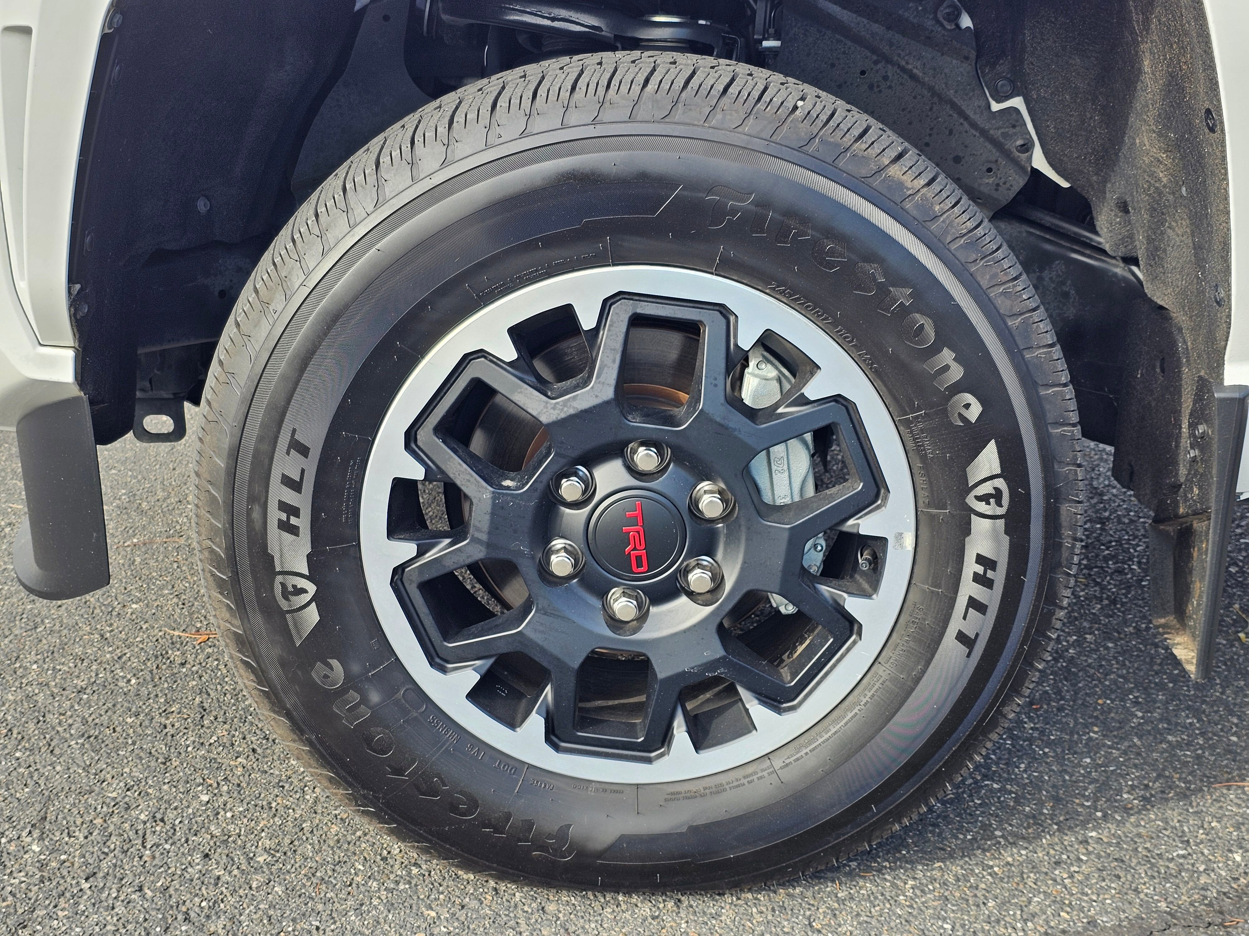 Used 2024 Toyota Tacoma SR5 image 8