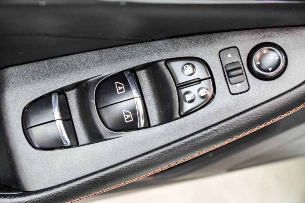 Used 2023 Nissan Maxima SR w/ Sport Mat Group FWD image 47
