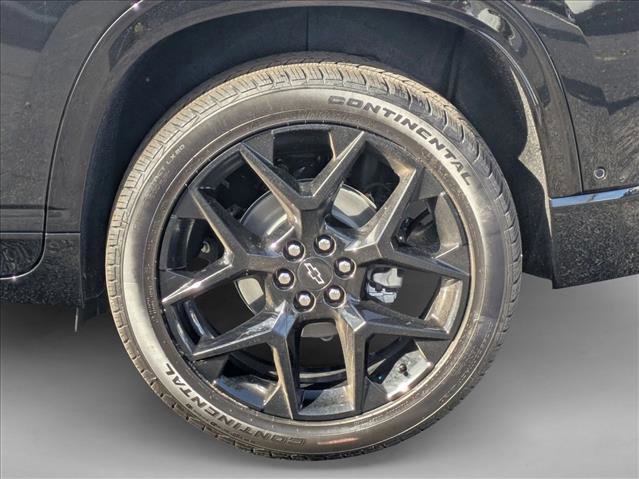 New 2026 Chevrolet Traverse RS image 11