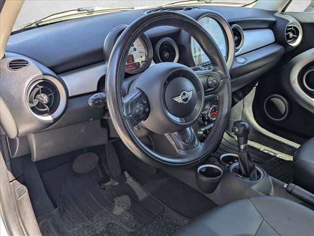 Used 2013 MINI Cooper Hardtop image 10