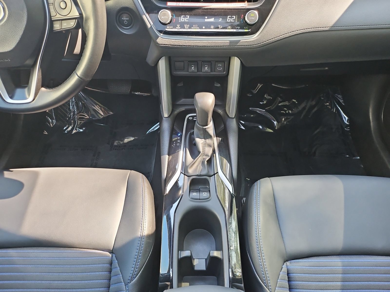 Used 2025 Toyota Corolla Cross AWD Hybrid w/ Convenience Package image 31