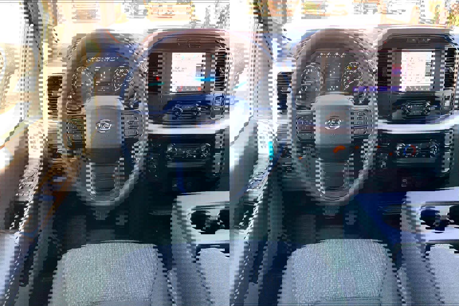 Used 2023 Ford F150 XLT image 6