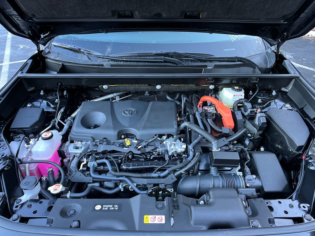 New 2025 Toyota RAV4 LE image 22