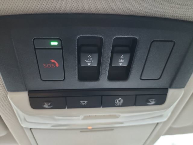 Used 2022 Nissan Rogue SV w/ SV Premium Package image 29