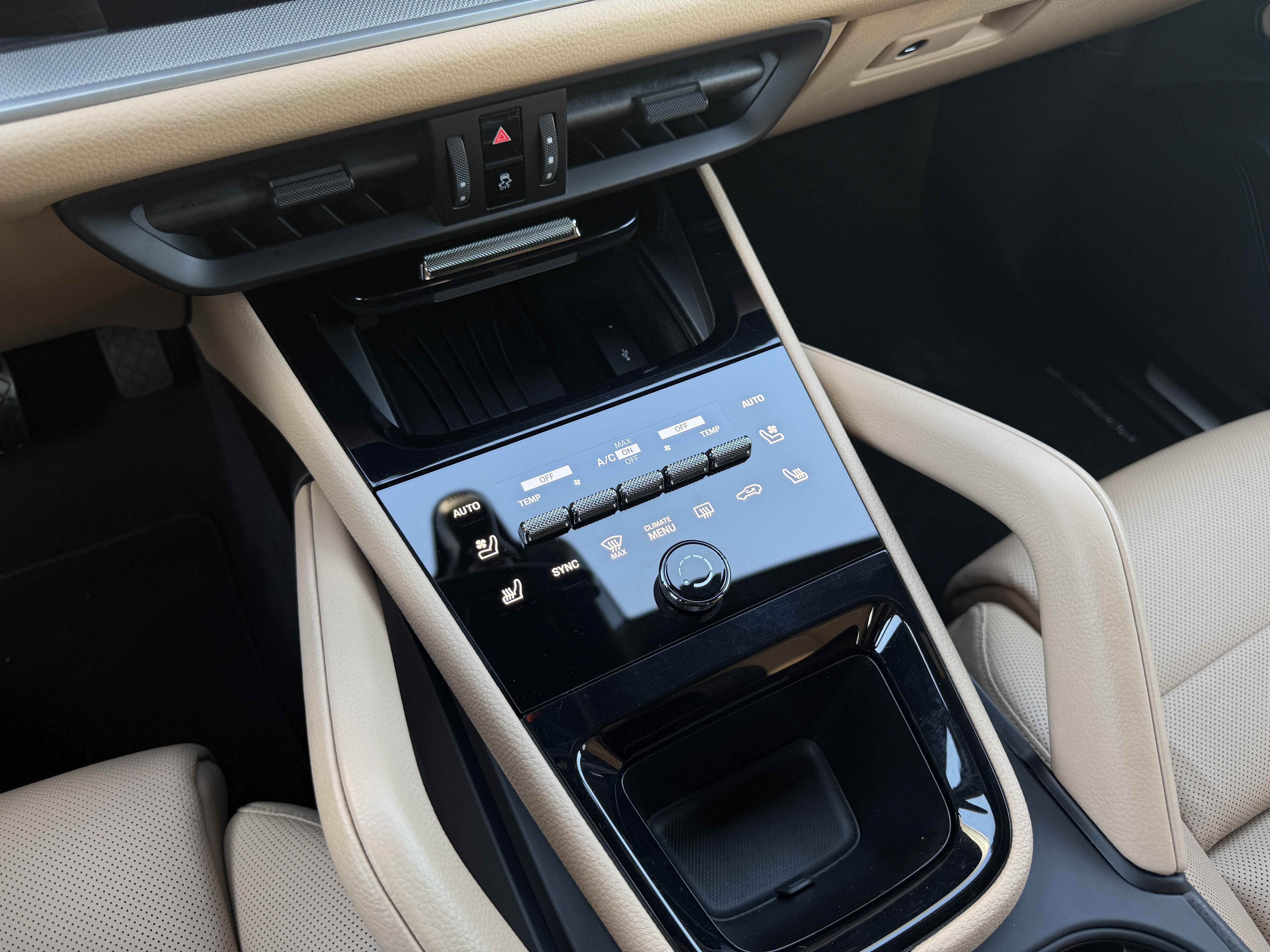 Certified 2025 Porsche Cayenne image 32