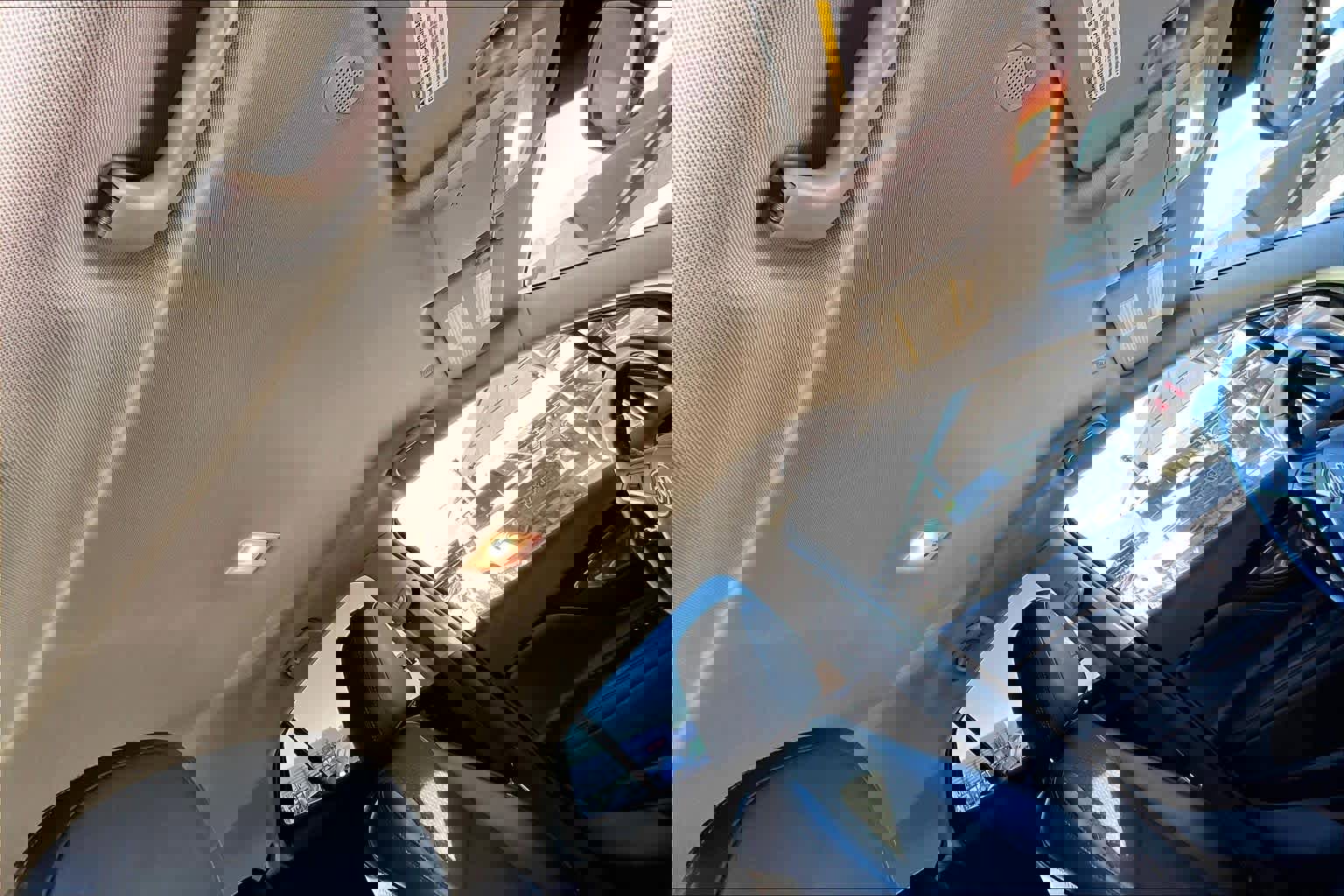 Used 2022 Buick Encore Preferred image 7