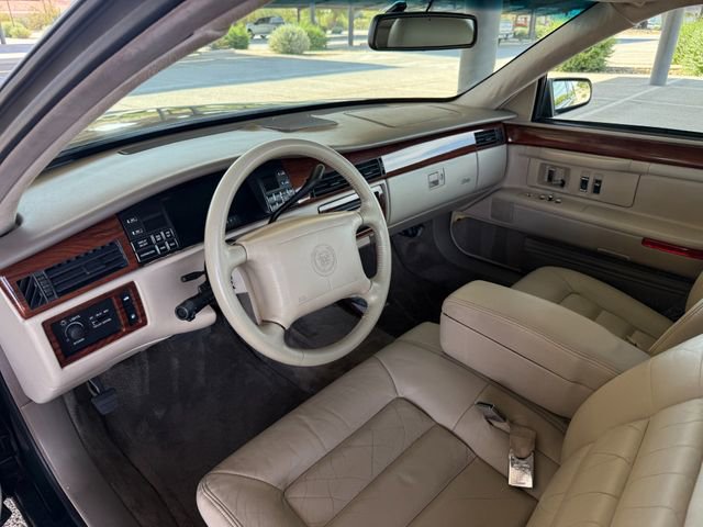 Used 1994 Cadillac De Ville Sedan image 22
