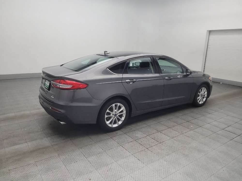 Used 2019 Ford Fusion SE FWD image 10