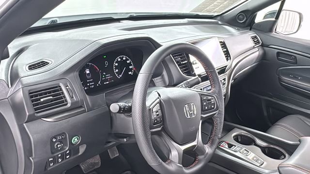 Used 2024 Honda Ridgeline TrailSport image 36