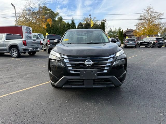 Used 2024 Nissan Rogue SV image 12