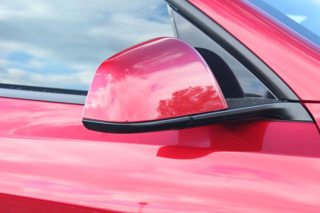 Used 2025 Tesla Model Y Performance image 11