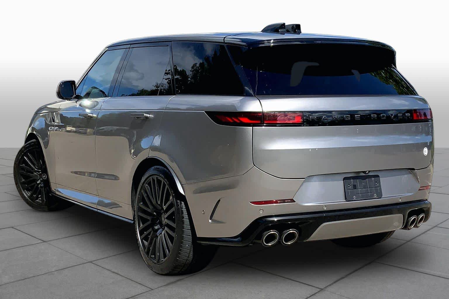 Certified 2024 Land Rover Range Rover Sport AWD/4WD image 11