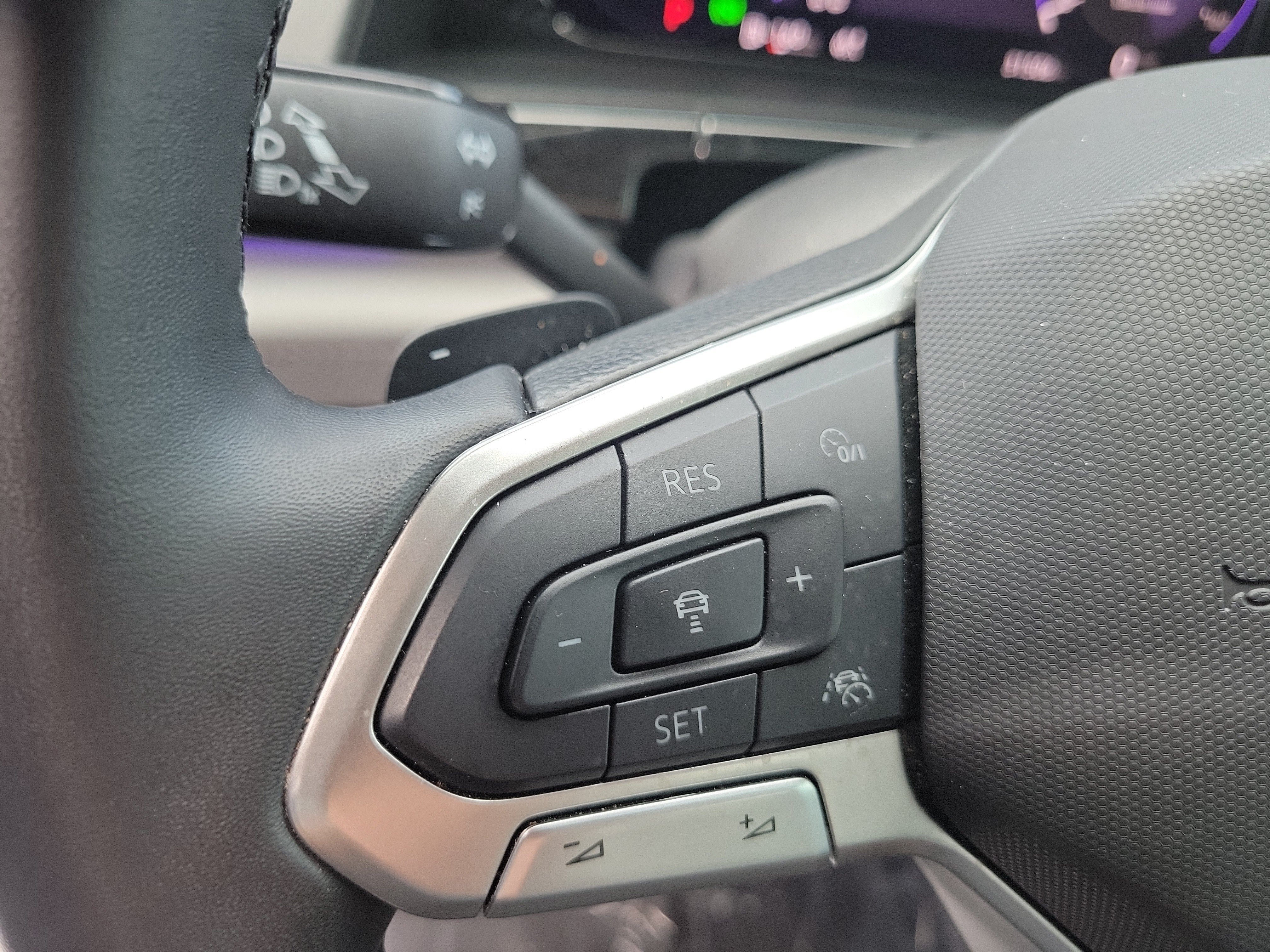 Used 2026 Volkswagen Atlas Peak Edition AWD/4WD image 30