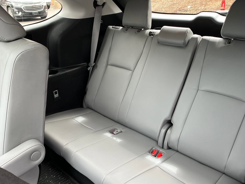 Used 2020 Toyota Highlander Platinum image 24