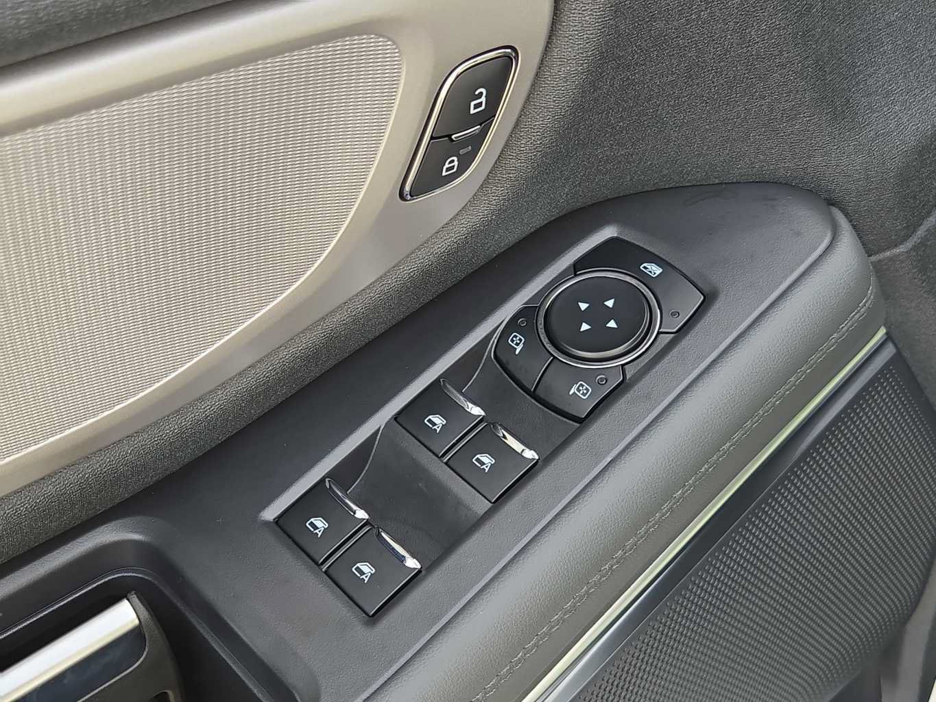 New 2026 Ford Expedition Max Active RWD image 20