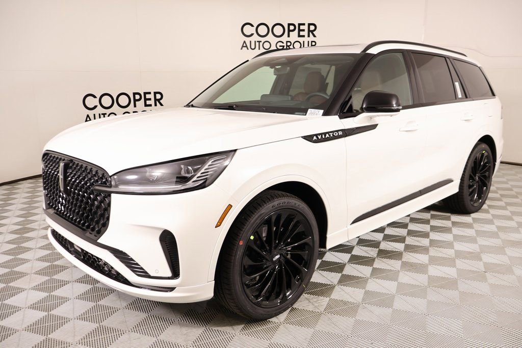 New 2026 Lincoln Aviator Reserve w/ Luxury Package image 10