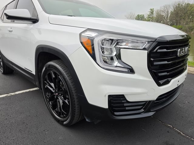 Used 2022 GMC Terrain SLE w/ Driver Convenience Package AWD/4WD image 15