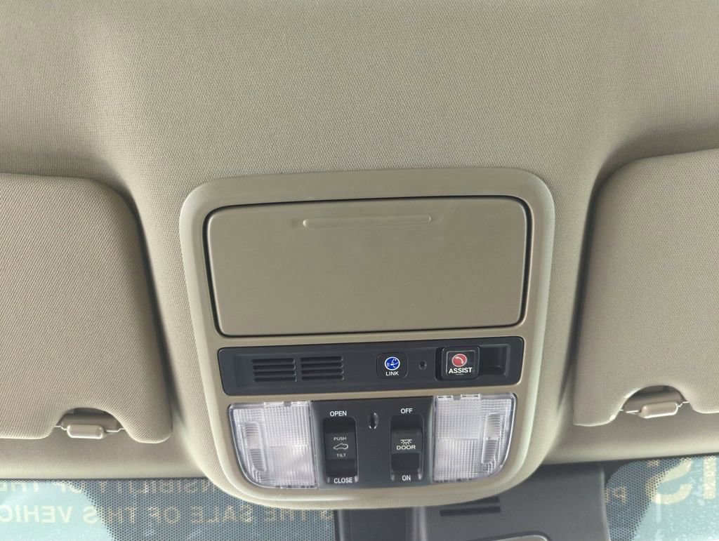 Used 2019 Honda Pilot Touring image 29