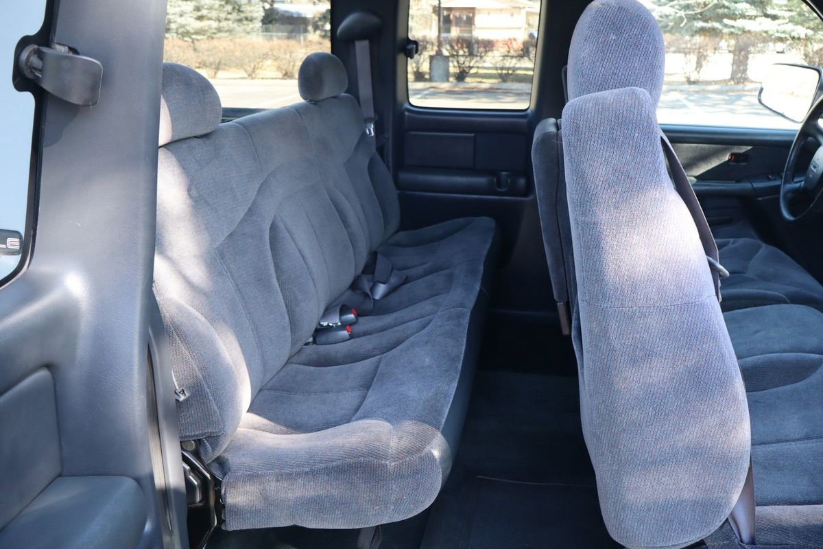 Used 2000 GMC Sierra 2500 SLE image 20