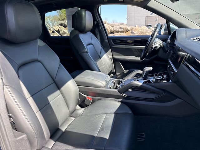 Used 2019 Porsche Cayenne AWD/4WD image 11