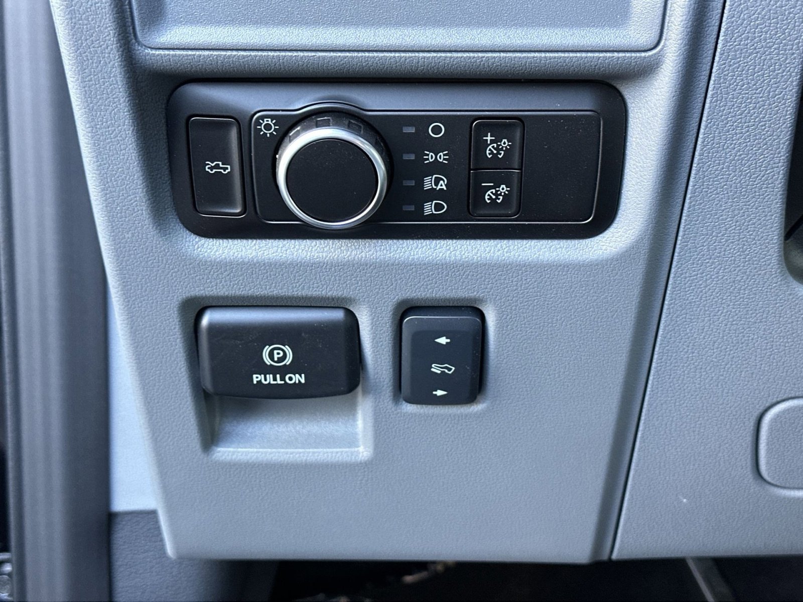 New 2025 Ford F150 Lightning Flash image 17