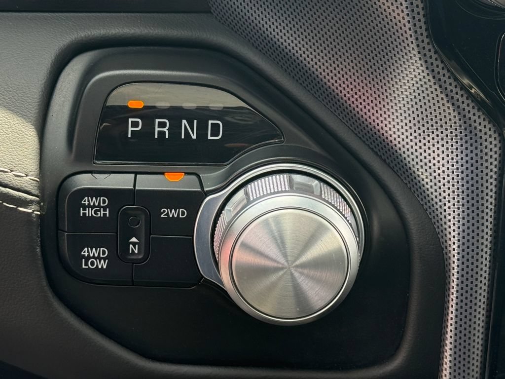 Used 2020 RAM 3500 Limited AWD/4WD image 18