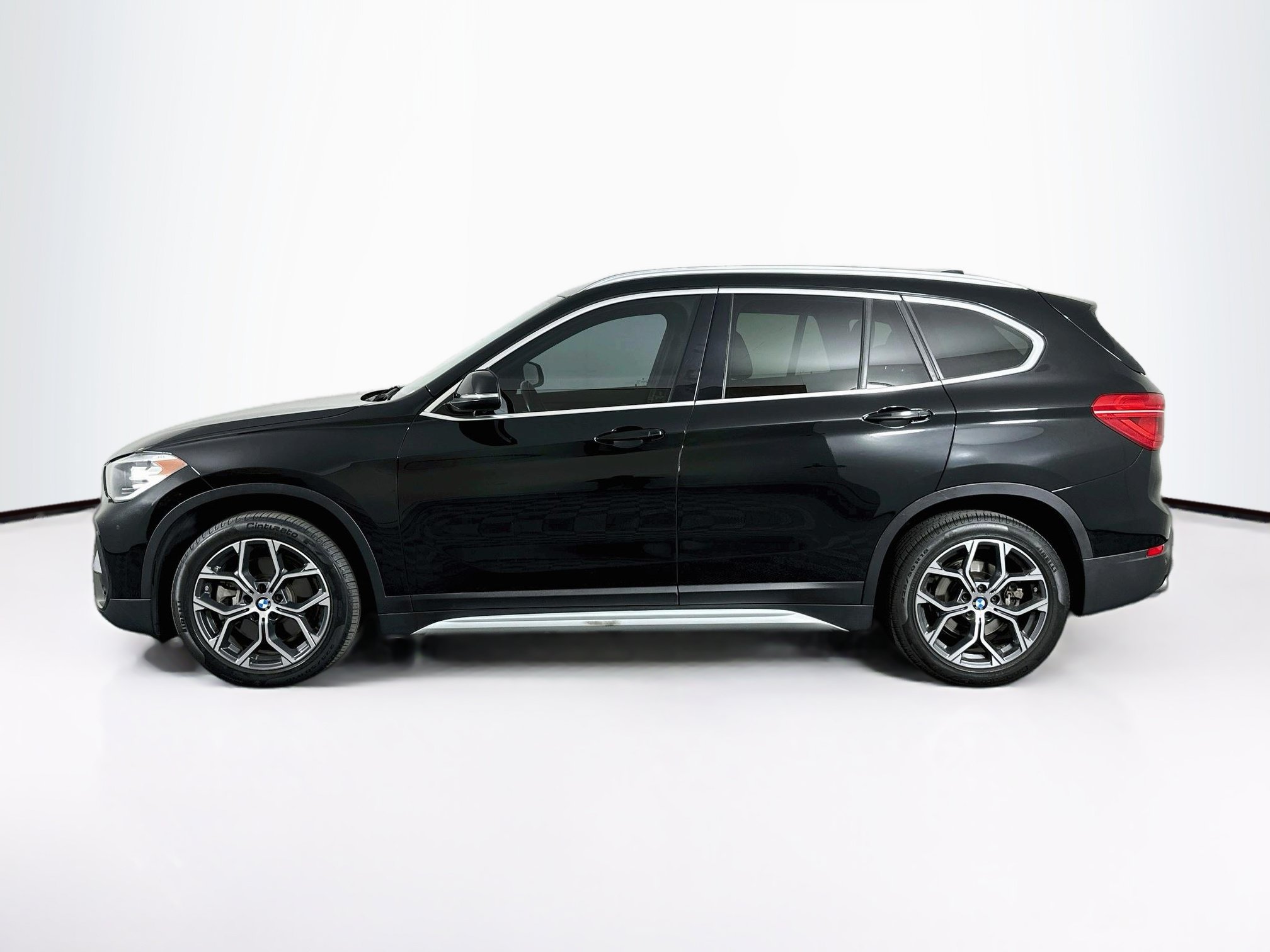 Used 2021 BMW X1 sDrive28i FWD image 4