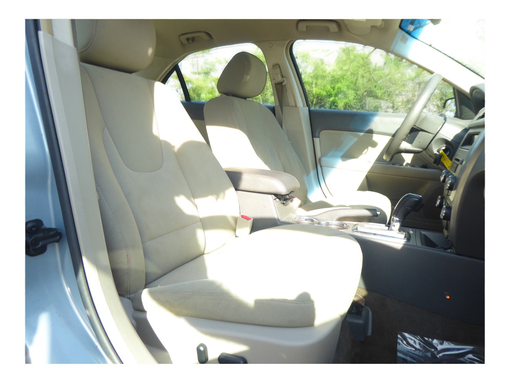 Used 2011 Ford Fusion Hybrid image 15