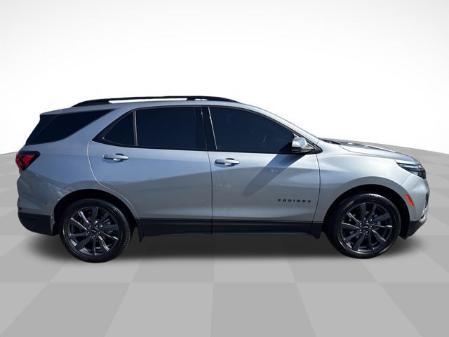 Used 2024 Chevrolet Equinox RS w/ RS Leather Package FWD image 8