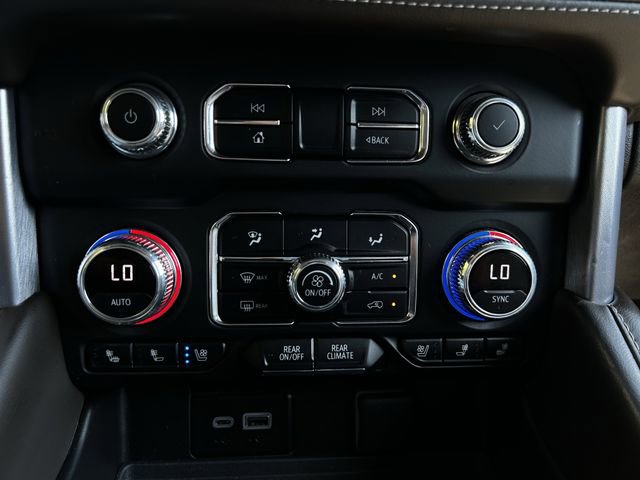 Used 2023 GMC Yukon SLT RWD image 21