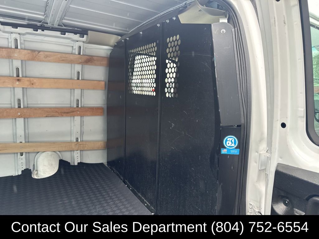 Used 2024 GMC Savana 2500 w/ Driver Convenience Package image 14