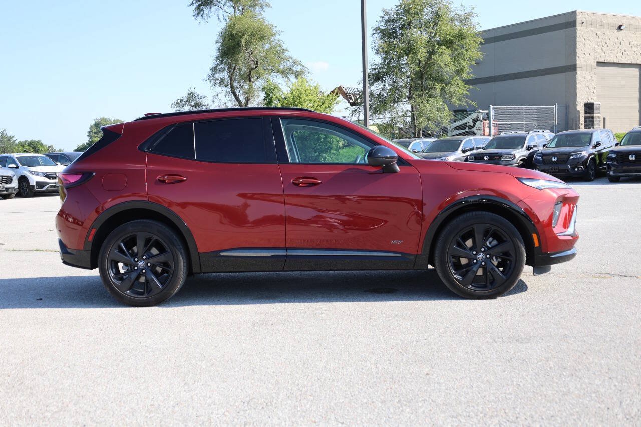 Used 2024 Buick Envision Sport Touring AWD/4WD image 7