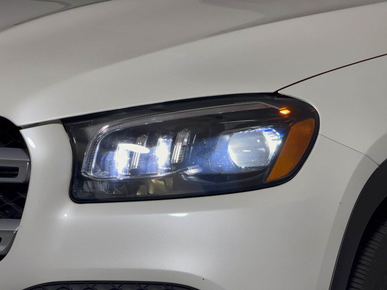 Used 2020 Mercedes-Benz GLS 450 4MATIC image 12