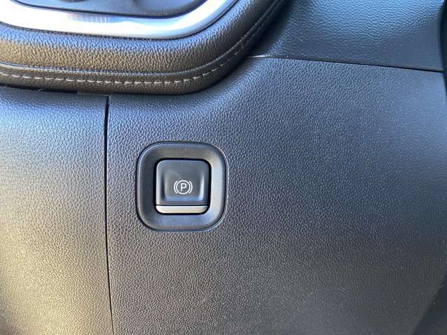 Used 2019 GMC Sierra 1500 SLE w/ SLE Value Package image 45