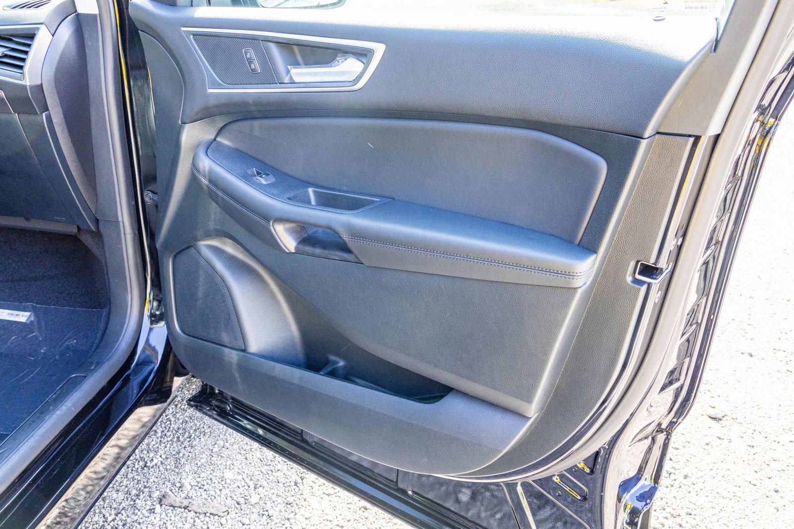 New 2024 Ford Edge SEL w/ Convenience Package image 33