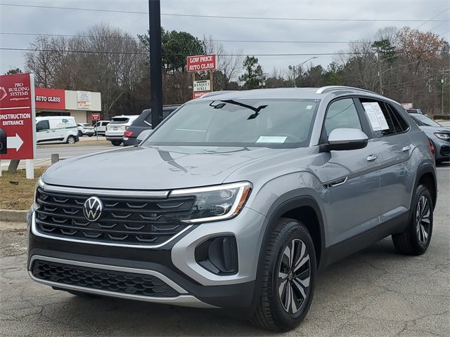 Certified 2025 Volkswagen Atlas Cross Sport SE image 31