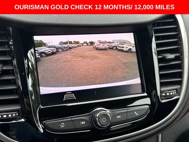 Used 2020 Chevrolet Trax LT AWD/4WD image 23