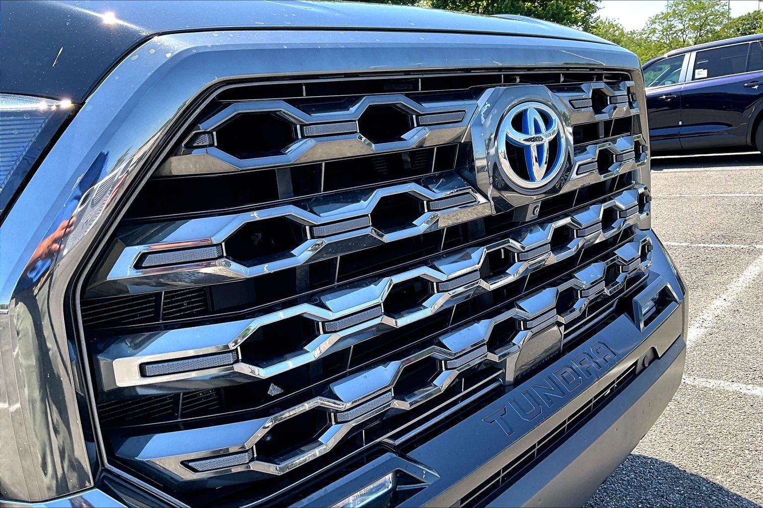 Used 2022 Toyota Tundra Platinum AWD/4WD image 29