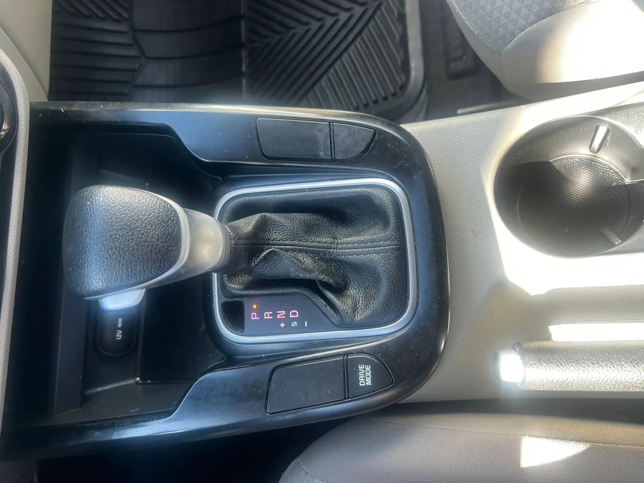 Used 2020 Kia Soul LX image 23