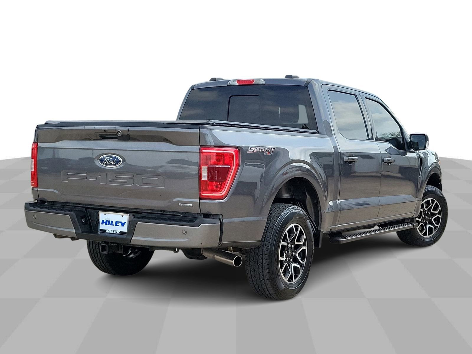 Used 2023 Ford F150 XLT w/ Equipment Group 302A High image 8