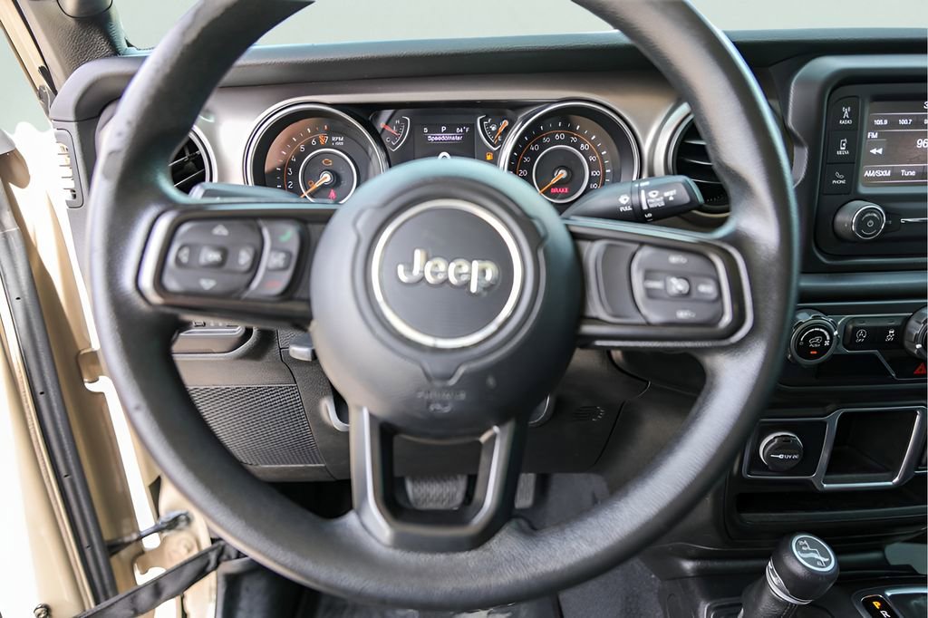 Used 2020 Jeep Gladiator Sport AWD/4WD image 13