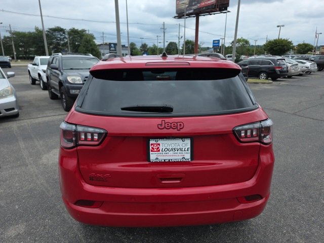 Used 2023 Jeep Compass Limited image 5