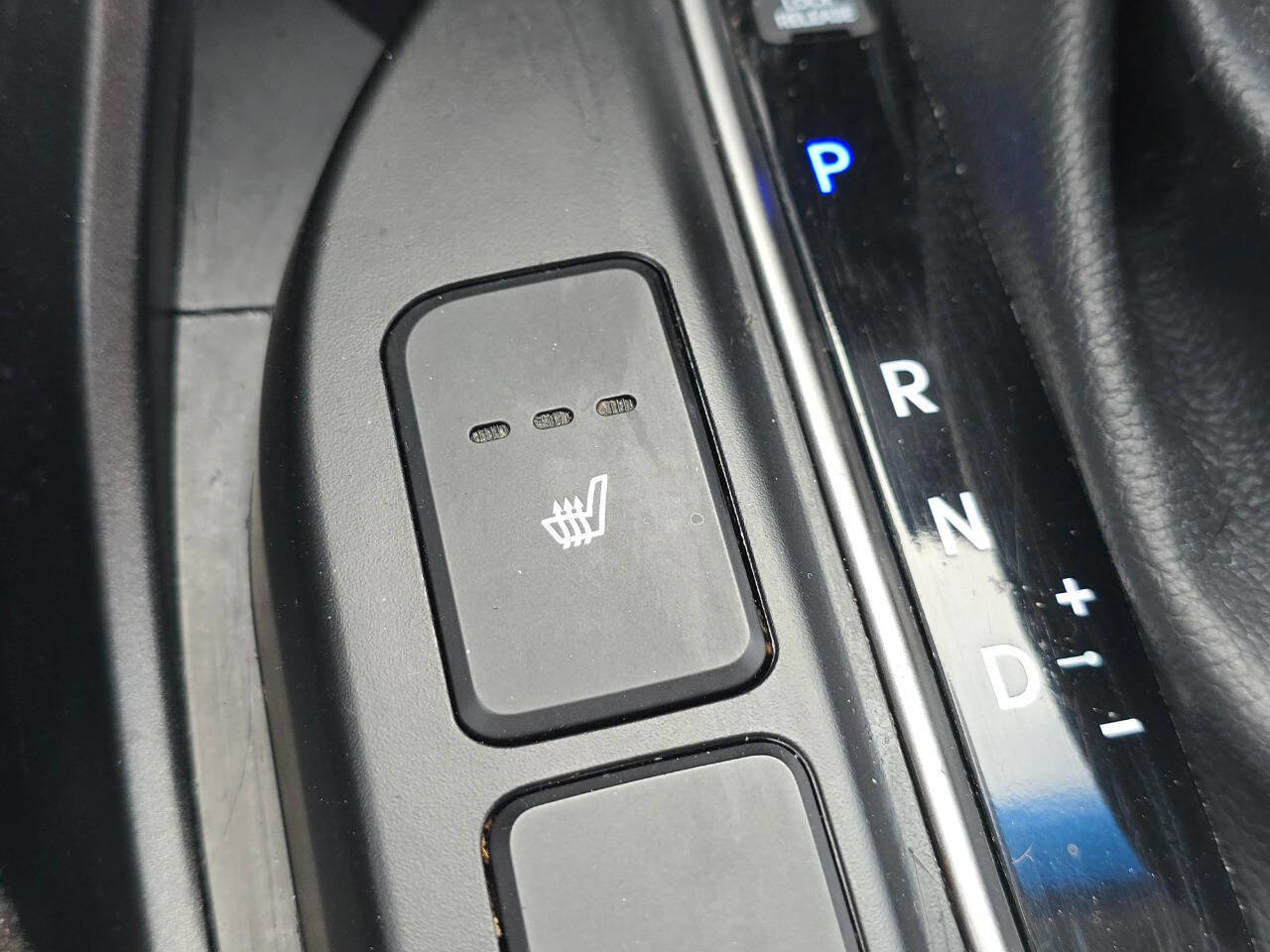 Used 2018 Hyundai Santa Fe Sport w/ 2.4L Value Package 02 image 23