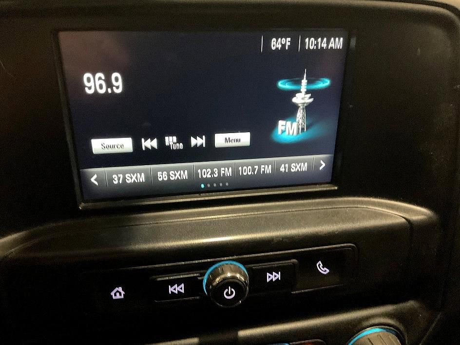 Used 2018 Chevrolet Silverado 1500 Custom w/ Custom Value Package image 5