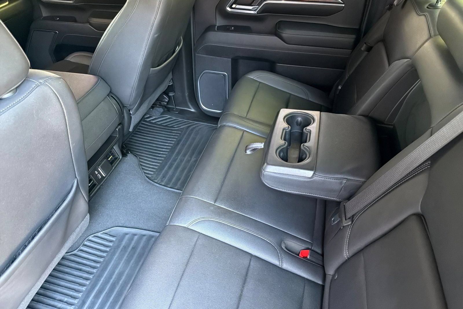 Used 2024 Chevrolet Silverado 2500 LTZ AWD/4WD image 16