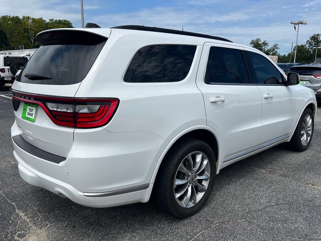 Used 2022 Dodge Durango SXT w/ Trailer Tow Group IV RWD image 3