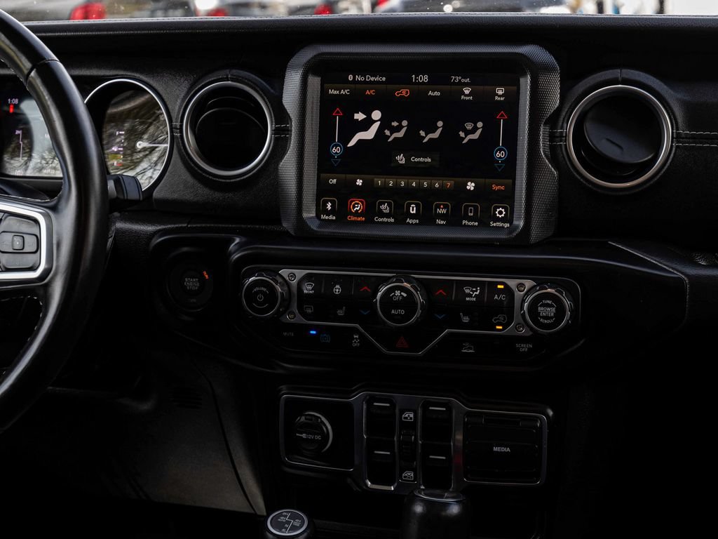 Used 2023 Jeep Wrangler Unlimited Sahara w/ Cold Weather Group AWD/4WD image 17