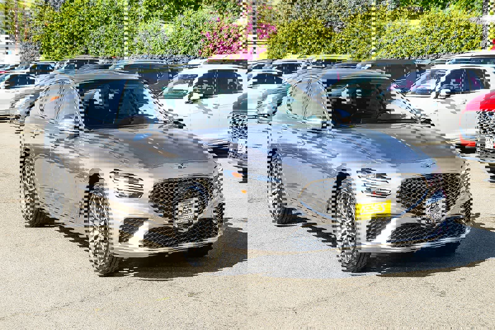 Used 2026 Genesis G70 2.5T image 3