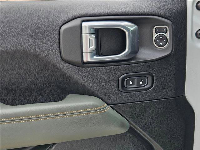 Used 2024 Jeep Wrangler High Altitude image 11